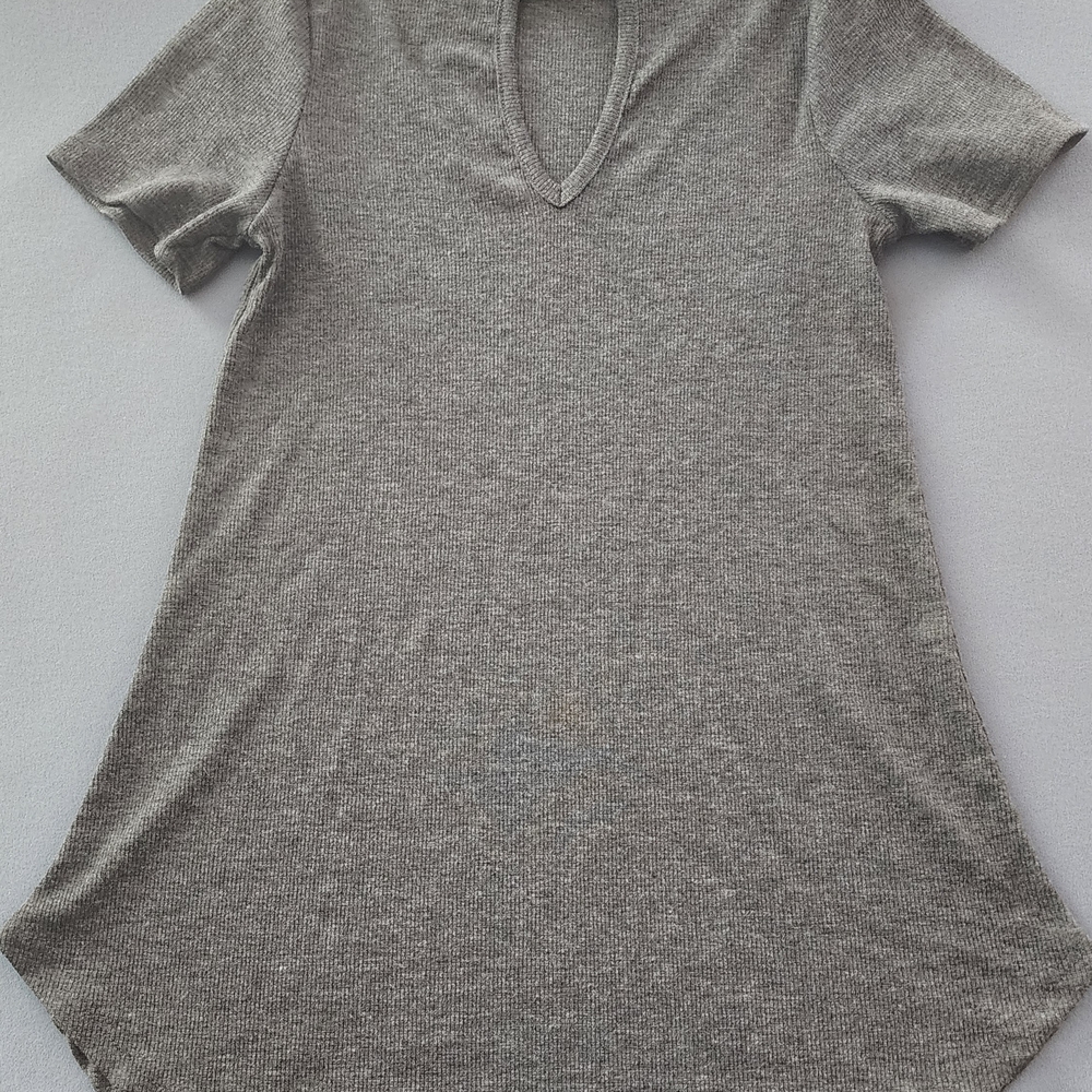 Gaze USA Gray Mock Neck Keyhole Tunic XS
